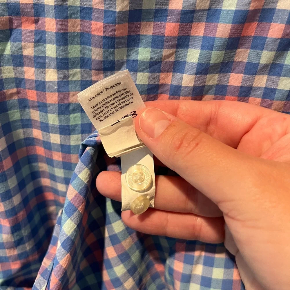 Vineyard Vines men’s performance classic fit Tucker shirt size *medium - Picture 8 of 9
